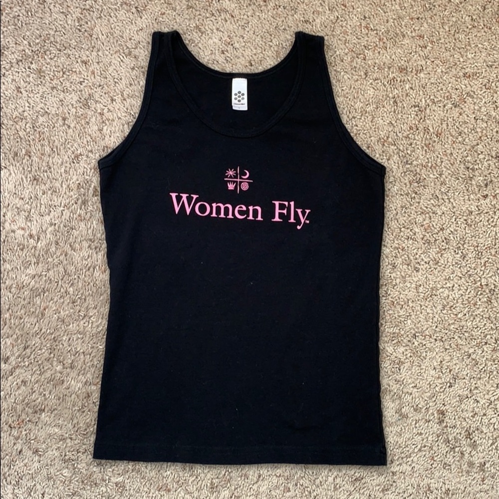 Woman fly tank top size Large